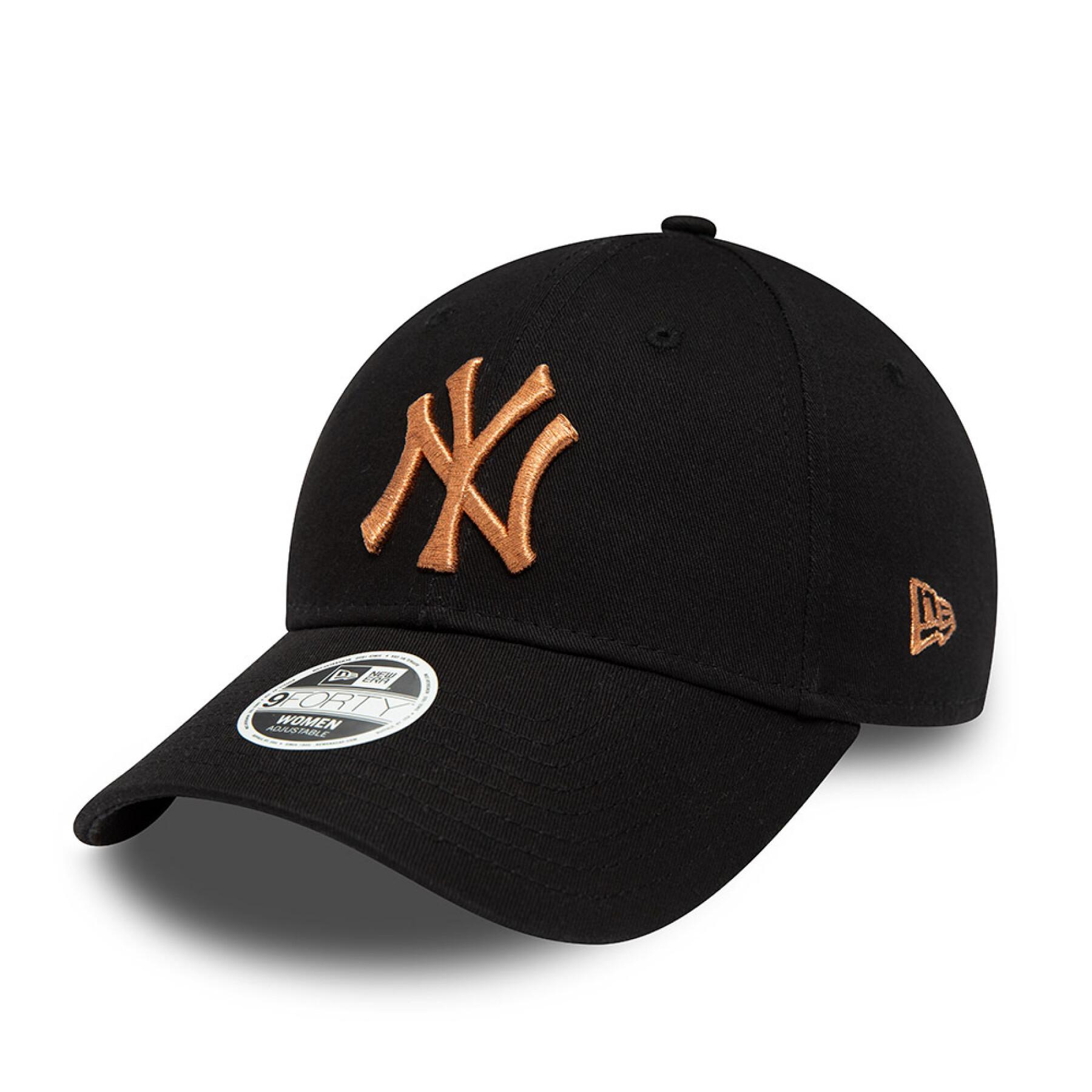 Boné feminino New York Yankees Metallic Logo