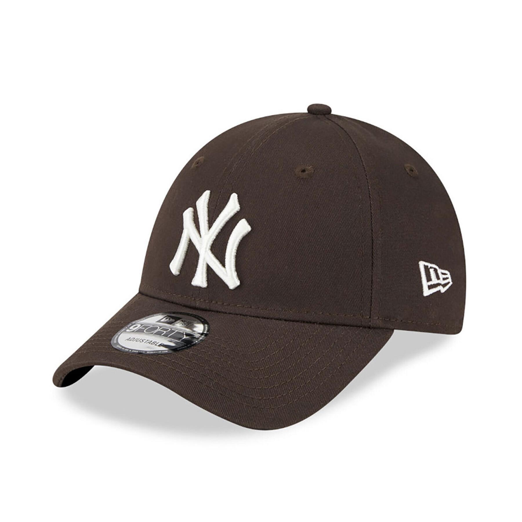 Boné de basebol ajustável New York Yankees League Essential 9Forty