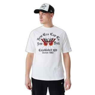 T-shirt com borboleta gráfica de grandes dimensões New Era